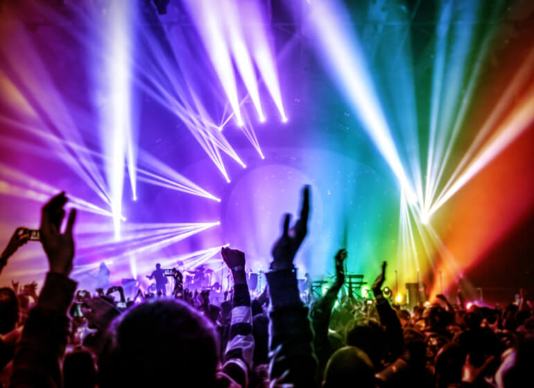 You are currently viewing Alice Cooper & Seinfeld